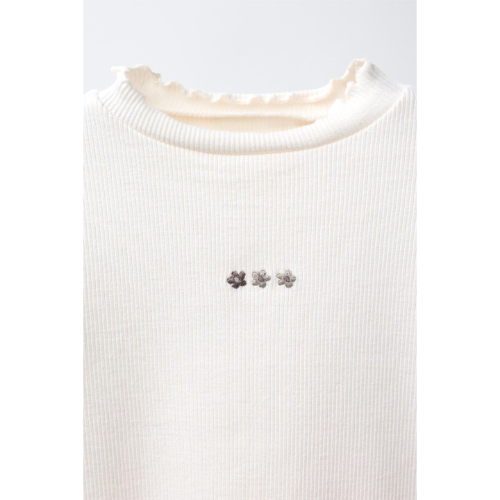 ФУТБОЛКА В РУБЧИК С ВЫШИВКОЙ