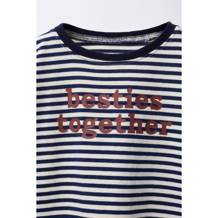 ФУТБОЛКА В ПОЛОСКУ С ТЕКСТОМ