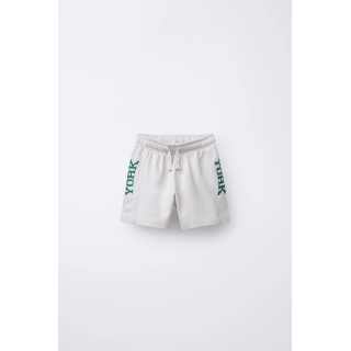 ШОРТЫ-БЕРМУДЫ ДЖОГГИНГ С ТЕКСТОМ