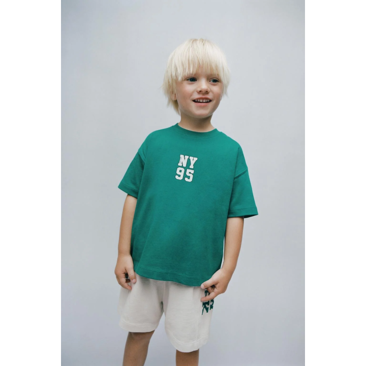 ШОРТЫ-БЕРМУДЫ ДЖОГГИНГ С ТЕКСТОМ