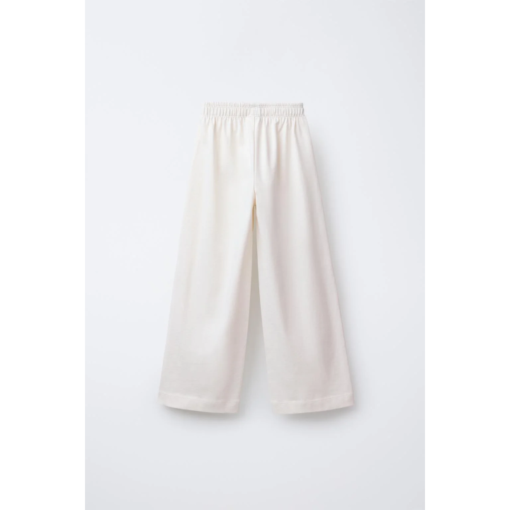 Брюки с широкими штанинами из плотной ткани