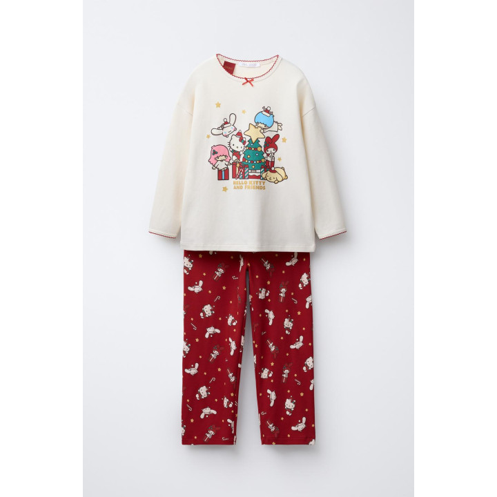 6-14 ЛЕТ/ПИЖАМА С ПРИНТОМ HELLO KITTY AND FRIENDS © SANRIO