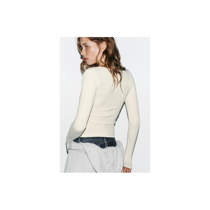 ФУТБОЛКА В РУБЧИК С КВАДРАТНЫМ ВЫРЕЗОМ