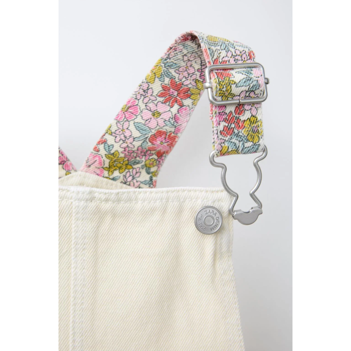 КОМБИНЕЗОН ИЗ ТВИЛА С ЦВЕТОЧНЫМ ПРИНТОМ