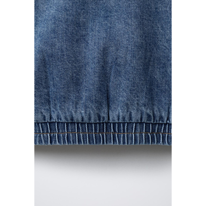 ДЖИНСОВАЯ КУРТКА С КАПЮШОНОМ