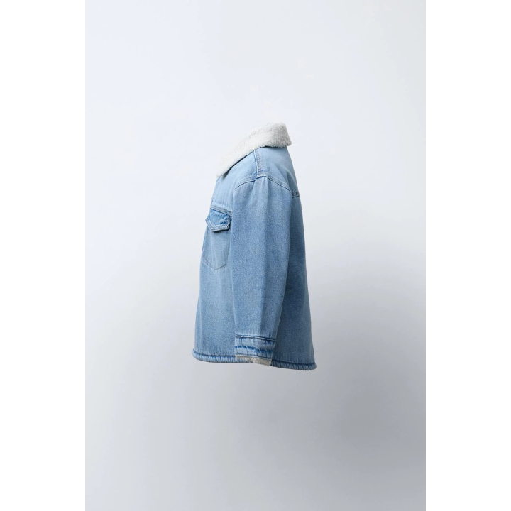 ДЖИНСОВАЯ КУРТКА-РУБАШКА С ИСКУССТВЕННЫМ МЕХОМ