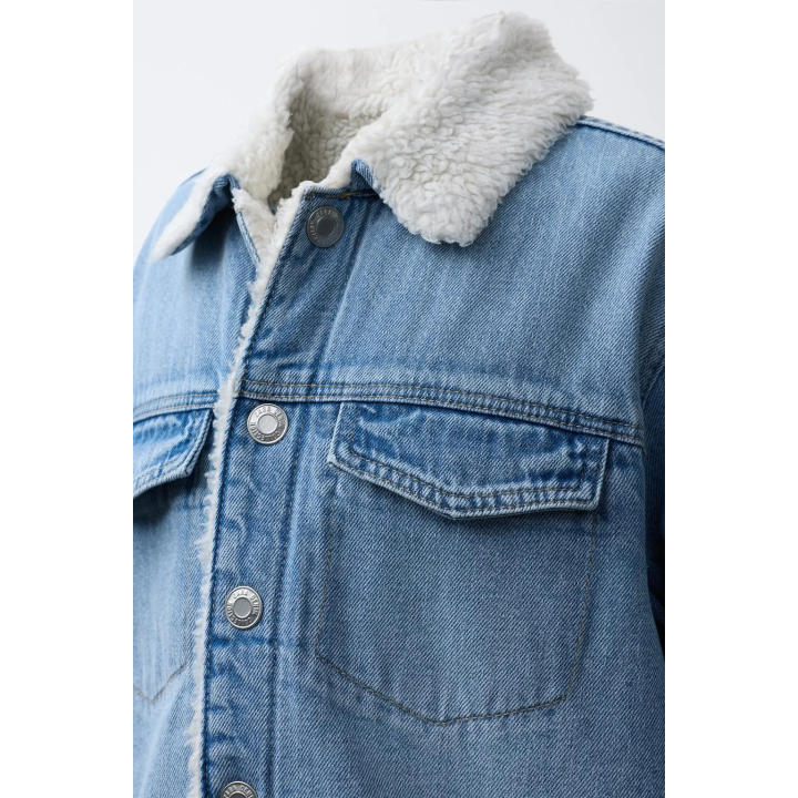 ДЖИНСОВАЯ КУРТКА-РУБАШКА С ИСКУССТВЕННЫМ МЕХОМ
