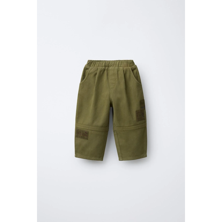 БРЮКИ СВОБОДНОГО КРОЯ ИЗ ТВИЛА С НАШИВКАМИ