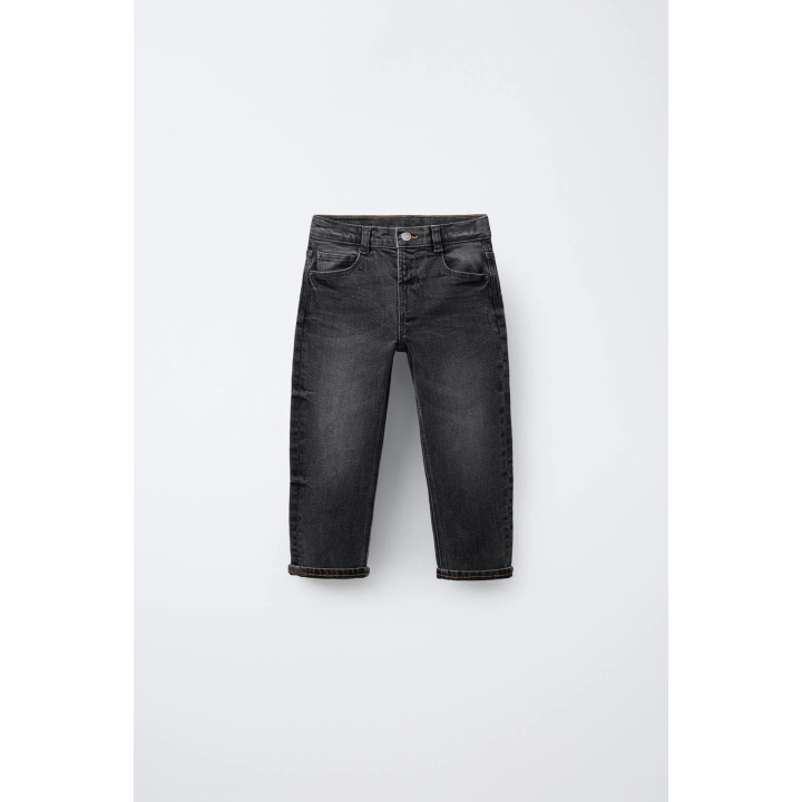 Джинсы прямого кроя