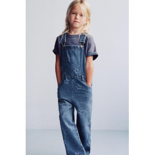 Джинсовый комбинезон с вышитыми звездами