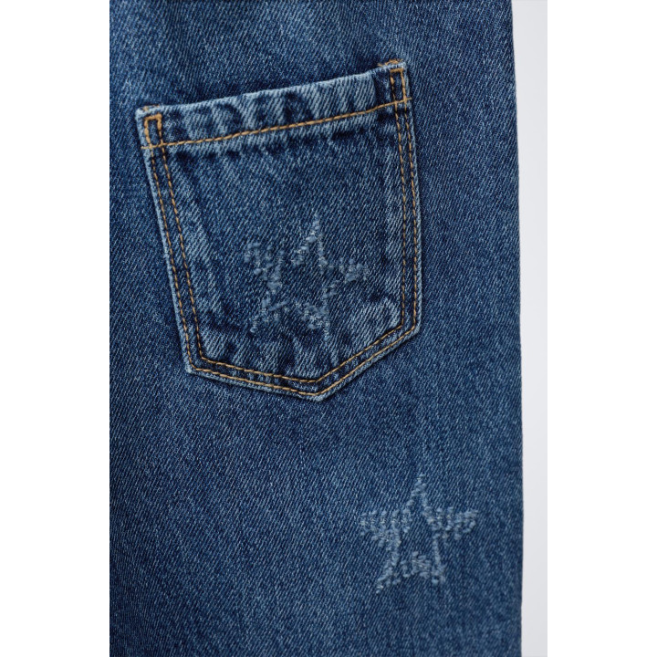 Джинсовый комбинезон с вышитыми звездами