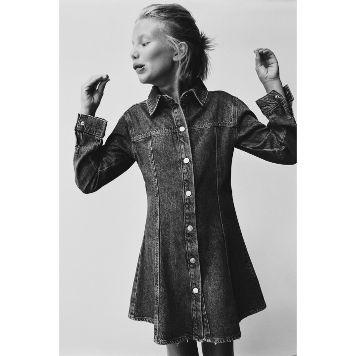 ДЖИНСОВОЕ ПЛАТЬЕ С РАЗРЕЗАМИ