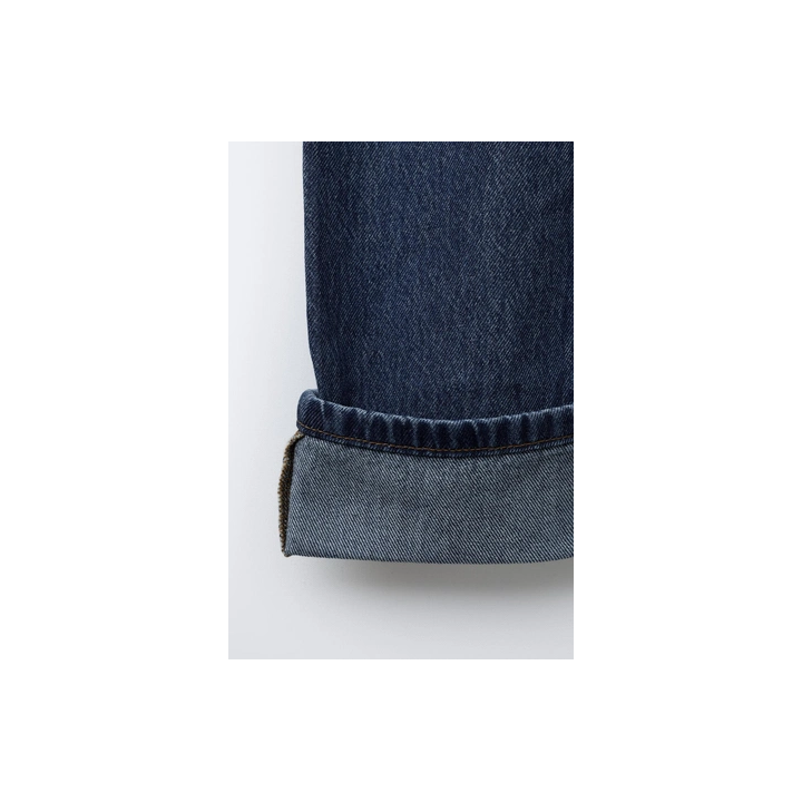 ДЖИНСЫ СВОБОДНОГО КРОЯ С ОТВОРОТАМИ