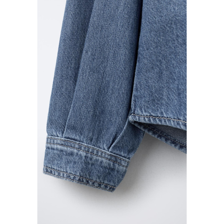 ДЖИНСОВАЯ РУБАШКА С ОТЛОЖНЫМ ВОРОТНИКОМ