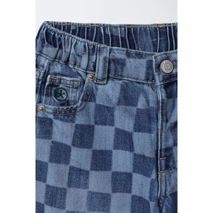 Джинсы прямого кроя в клетку