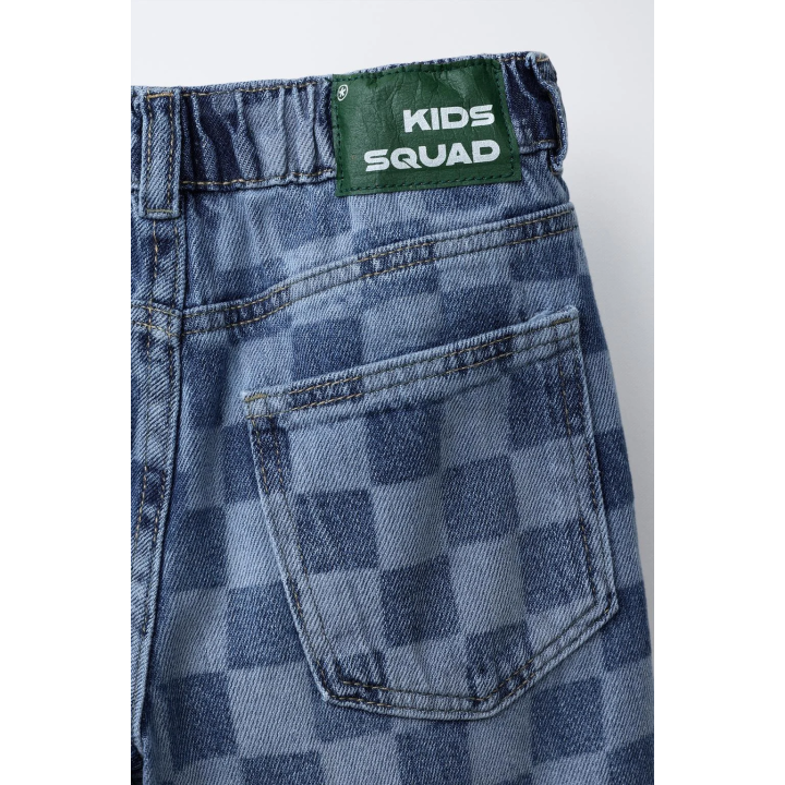 Джинсы прямого кроя в клетку