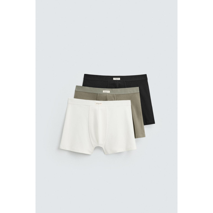 Три пары мягких боксеров