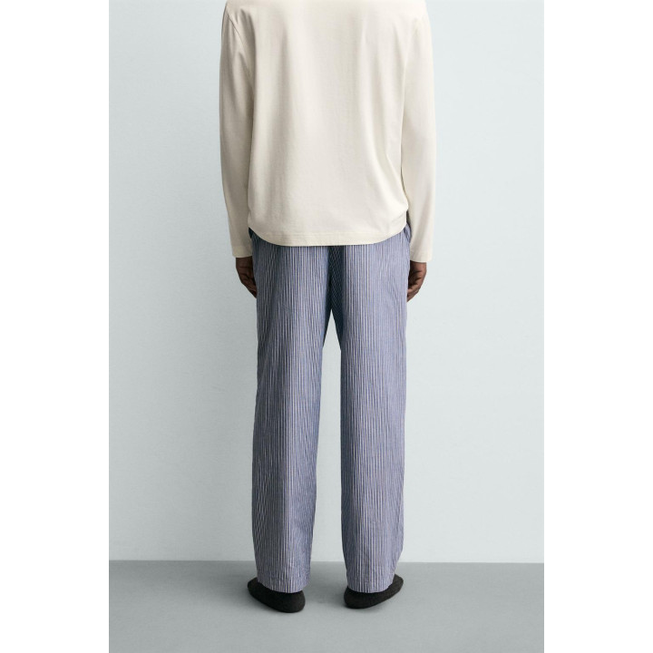 ПИЖАМА С ВОРОТНИКОМ И ПУГОВИЦАМИ В ПОЛОСКУ