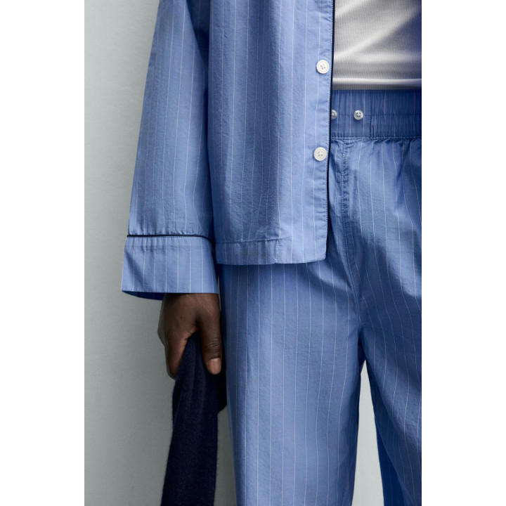 ПИЖАМА С КОНТРАСТНОЙ ОТДЕЛКОЙ