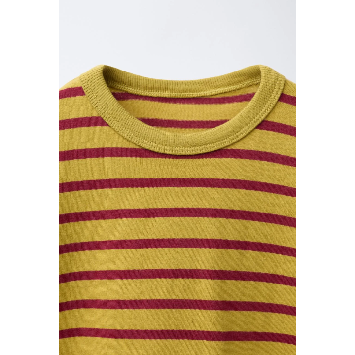 ФУТБОЛКА В ПОЛОСКУ