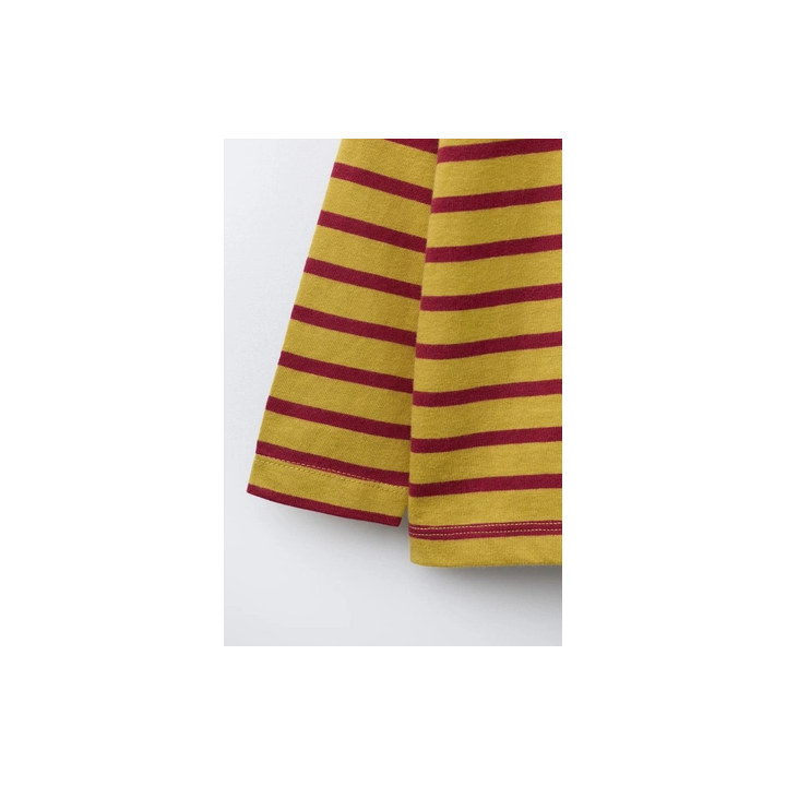 ФУТБОЛКА В ПОЛОСКУ