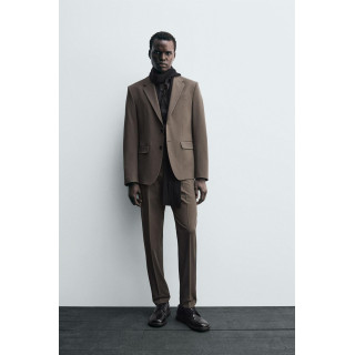 КОСТЮМНЫЙ ПИДЖАК КОМФОРТНОЙ ПОСАДКИ