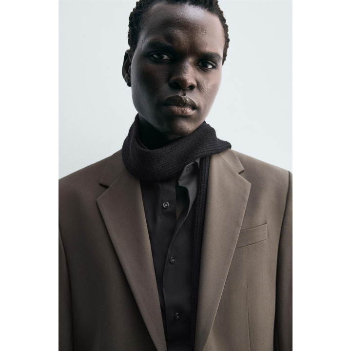 КОСТЮМНЫЙ ПИДЖАК КОМФОРТНОЙ ПОСАДКИ