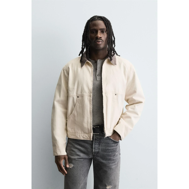 Куртка с контрастным воротником