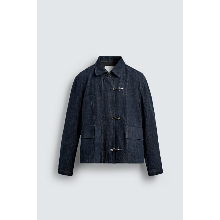 ДЖИНСОВАЯ КУРТКА С АЛАМАРАМИ