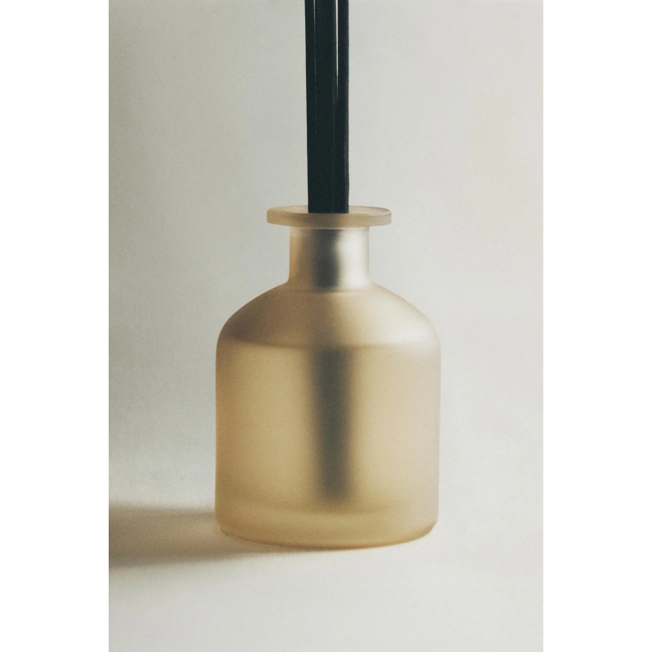 (230 ML) ORCHIDÉE LUMIÈRE REED DIFFUSERS