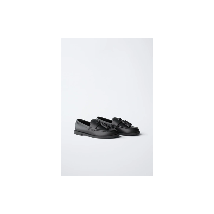 ЛОФЕРЫ С КИСТОЧКАМИ