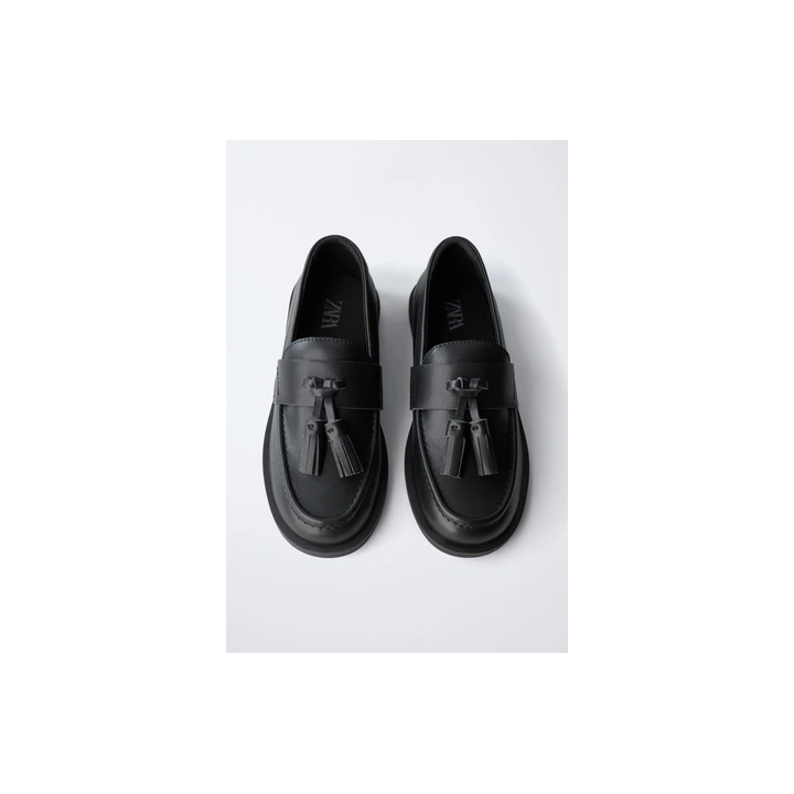 ЛОФЕРЫ С КИСТОЧКАМИ