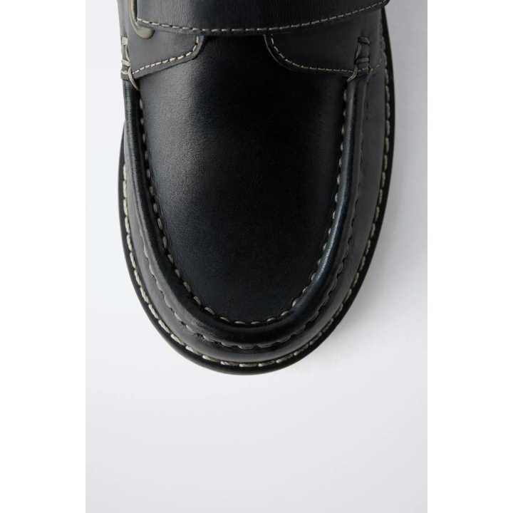 КОЖАНЫЕ ТОПСАЙДЕРЫ