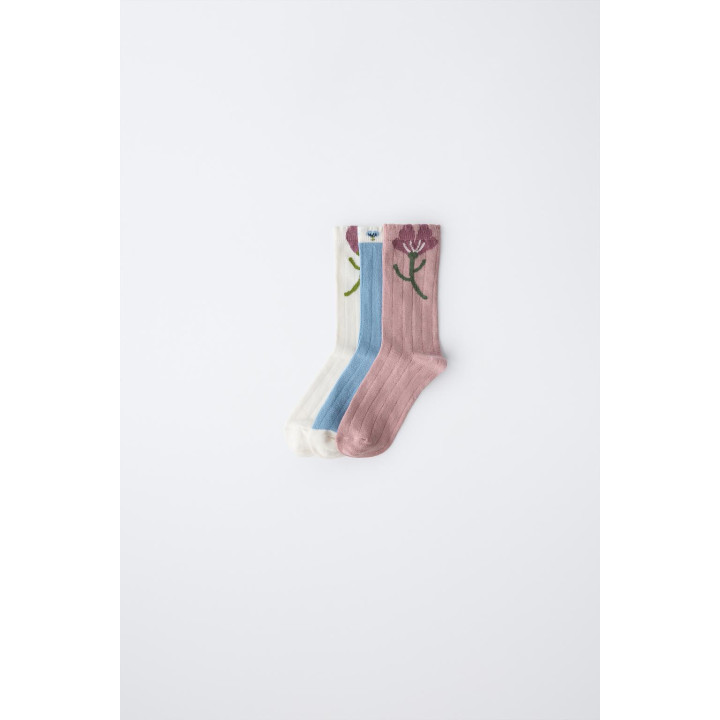 НАБОР ИЗ ТРЕХ ПАР НОСКОВ С ЦВЕТОЧНЫМ УЗОРОМ