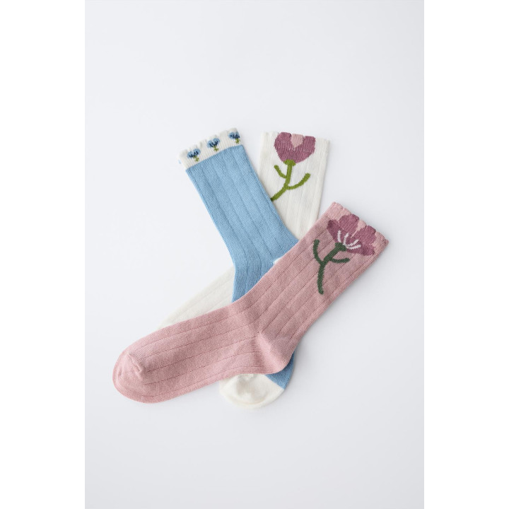 НАБОР ИЗ ТРЕХ ПАР НОСКОВ С ЦВЕТОЧНЫМ УЗОРОМ