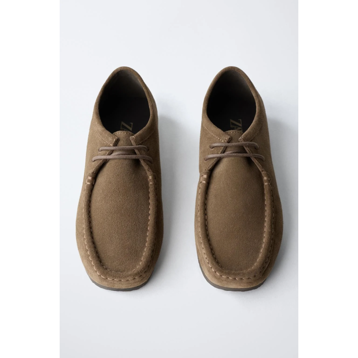 КОЖАНЫЕ ТУФЛИ С ДЕКОРАТИВНОЙ ПРОСТРОЧКОЙ