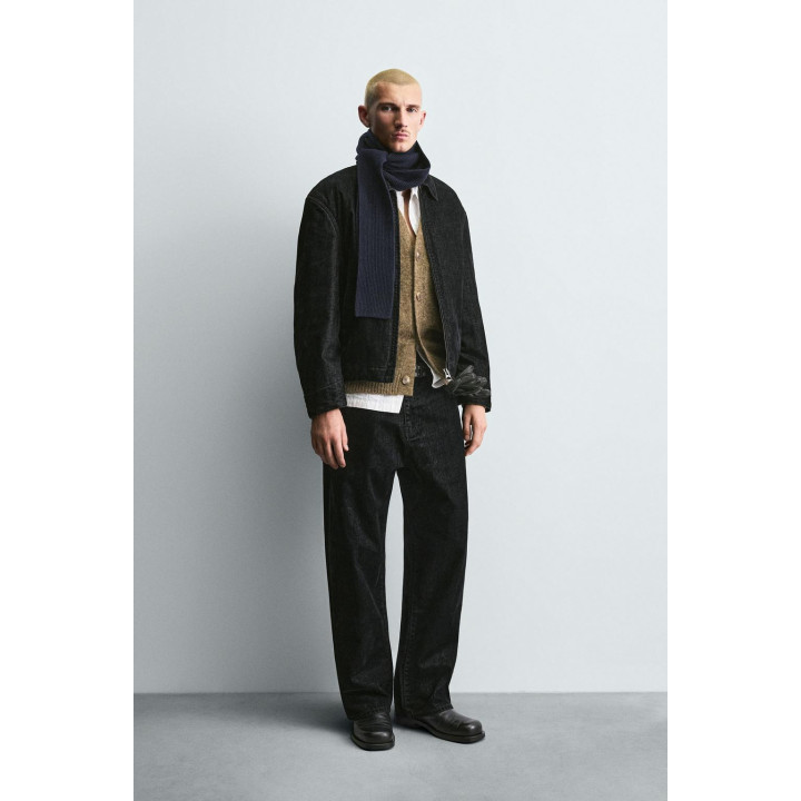 Куртка из мягкого велюра свободного кроя