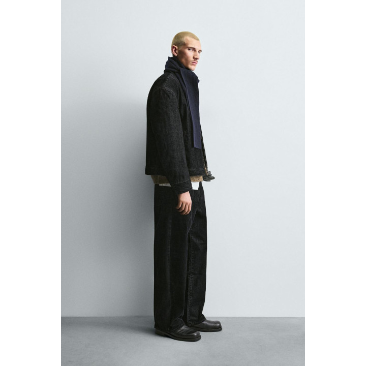 Куртка из мягкого велюра свободного кроя