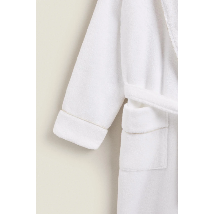 BATHROBE WITH PIPING (400 GXM²)