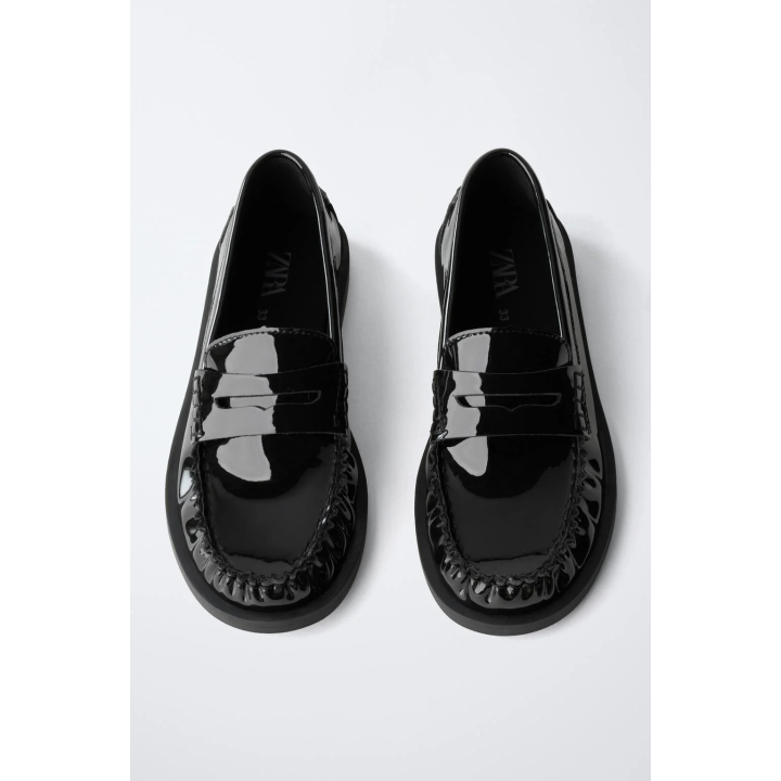 ЛАКИРОВАННЫЕ ЛОФЕРЫ