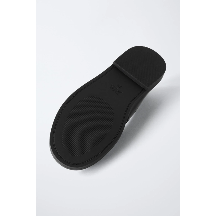 ЛАКИРОВАННЫЕ ЛОФЕРЫ