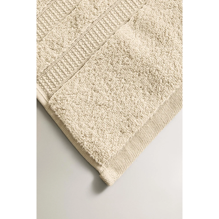 EXTRA SOFT DOUBLE BORDER BATH TOWEL
