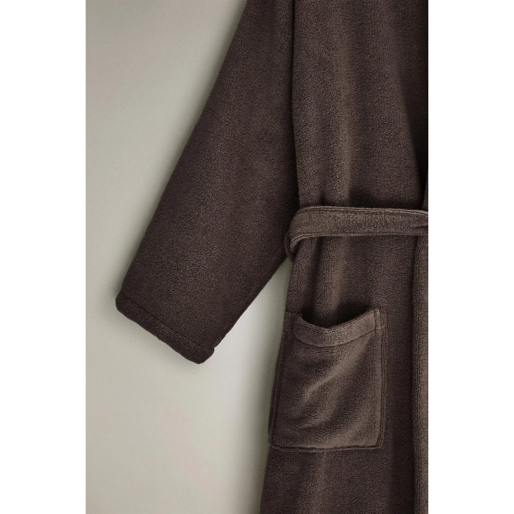 EXTRA SOFT HOODED BATHROBE (380 GXM²)