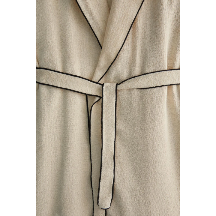 COTTON BATHROBE WITH OVERLOCK (320 GXM²)