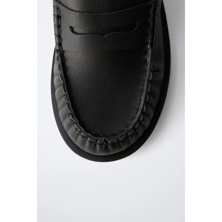 КОЖАНЫЕ ЛОФЕРЫ