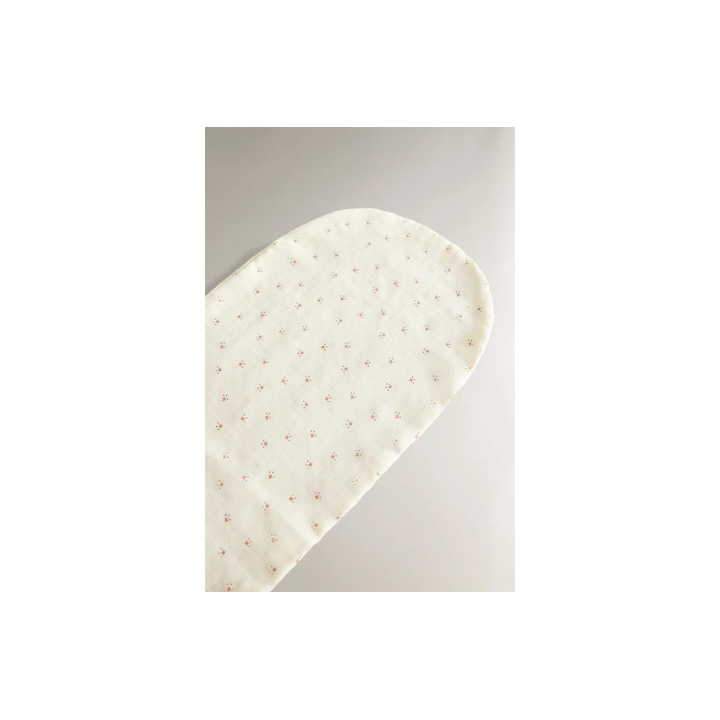 CHILDREN'S FLORAL SHOULDER BIB