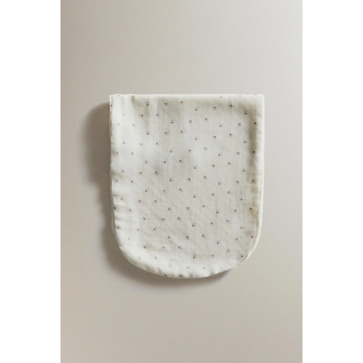 CHILDREN'S FLORAL SHOULDER BIB