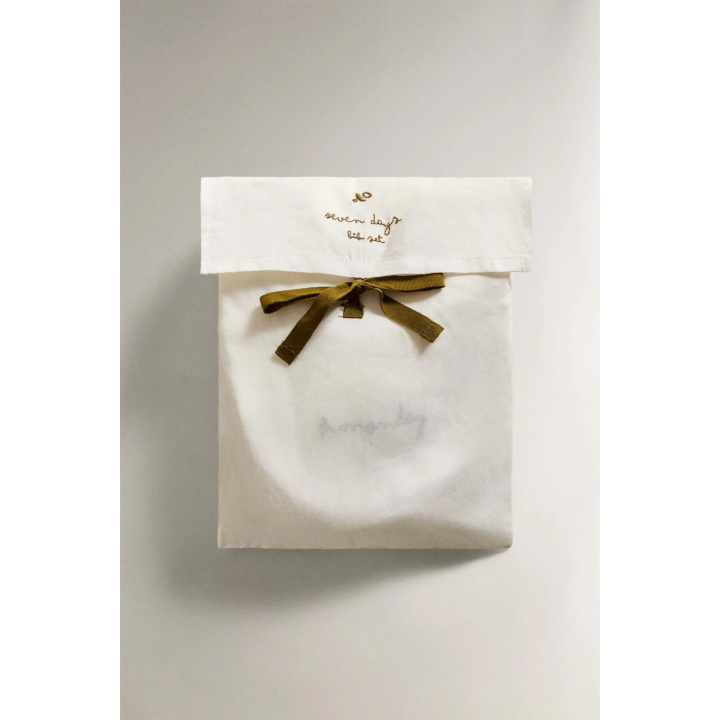 WEEKLY BABY BIB (PACK OF 7)