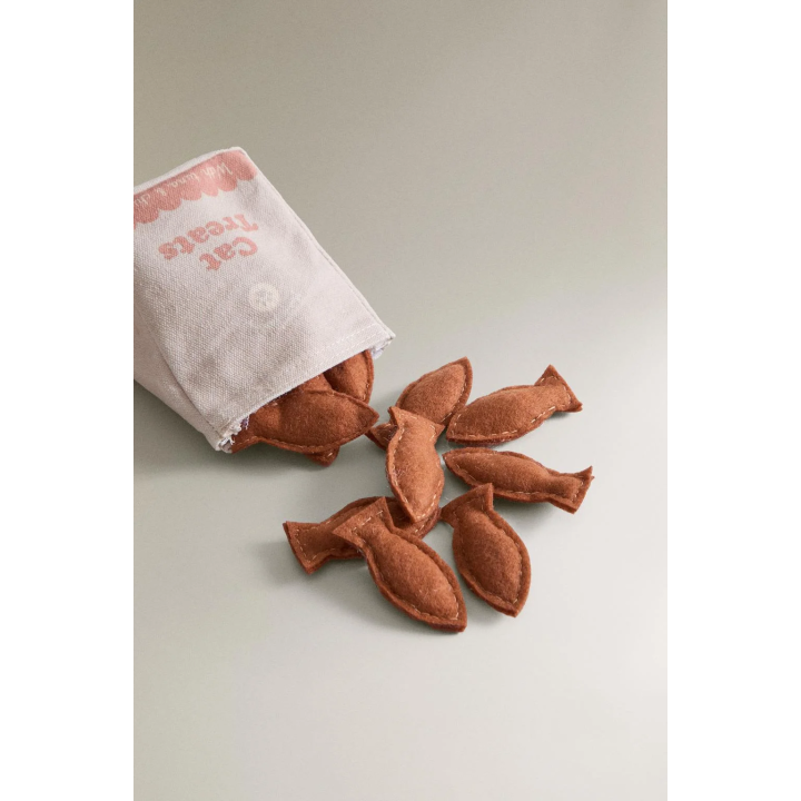 Набор игрушек для котенка