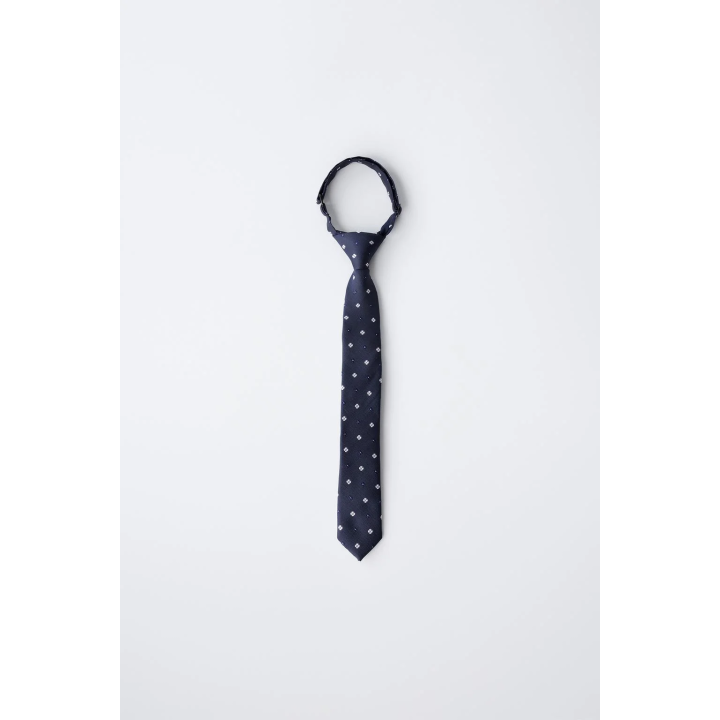 галстук с геометрическим принтом